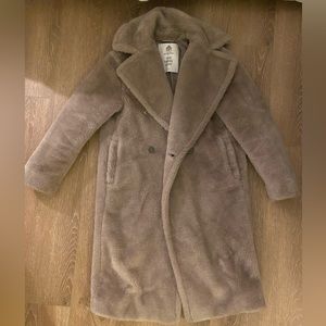 COPY - Babaton teddy coat